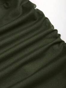 Sweetra New Autumn Metal Decor Button Hollow Out Women T-Shirt - Green - View 6