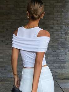 DAZY T-shirt casual court ajusté à encolure ronde, manches courtes, avec nœud à l'épaule pour femmes, style Y2K