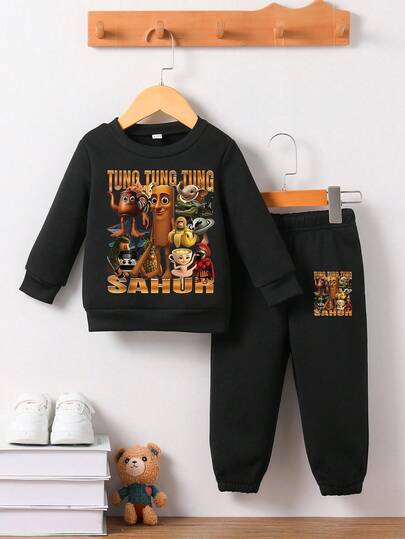 Young Boy Round Neck Sweatshirt And Sweatpants Set - Black
