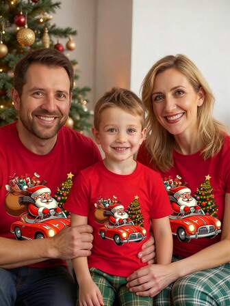SHEIN Merry Christmas Young Boy Fashionable Cartoon Santa Claus Driving Car Graphic Crew Neck Red Short Sleeve T-Shirt, Comfortable & Versatile Christmas Party & Tops