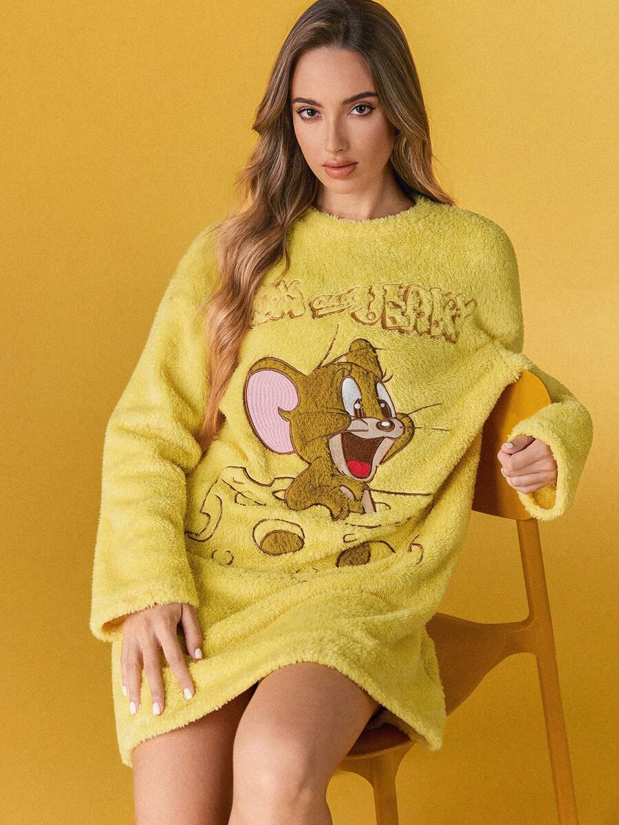 TOM & JERRY X SHEIN 女士可爱卡通刺绣圆领落肩睡裙，秋冬季，哞哞睡衣