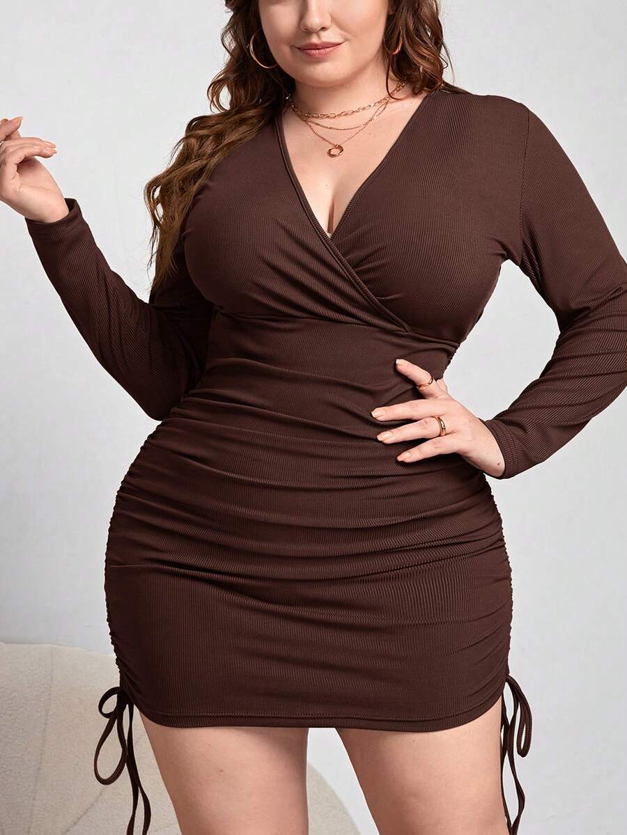 SHEIN Privé 大码纯色系带长袖紧身连衣裙 - 咖啡棕 - 查看 1
