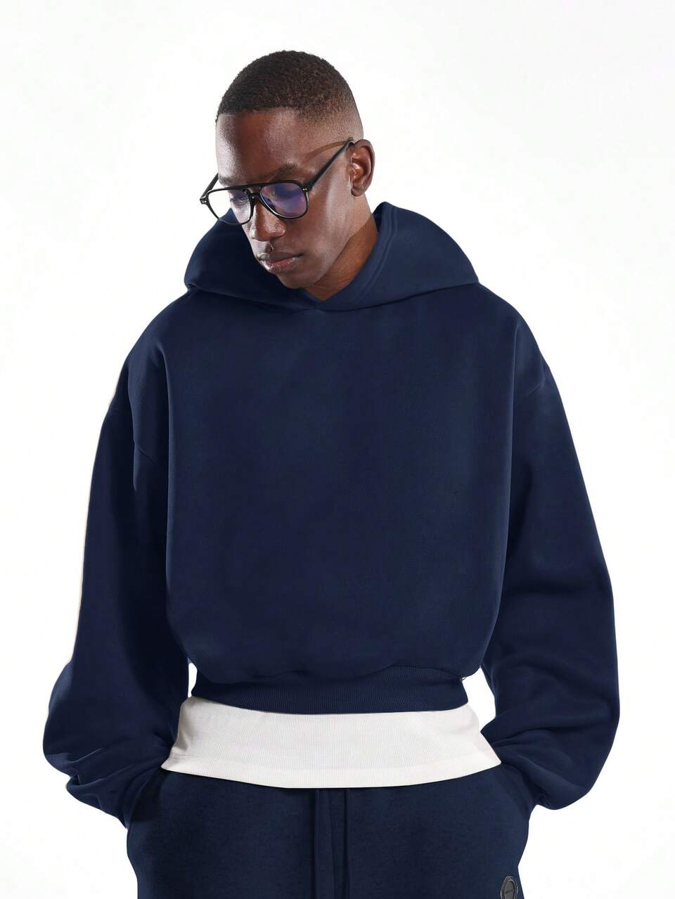 Felpa con cappuccio crop fit senza tasca
