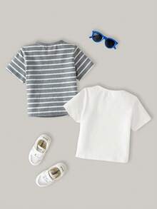 Joliand Joliand 2 件装男婴优雅都市纯棉海军蓝条纹和灰色条纹宽松短袖 T 恤，买 1 送 1，适合日常休闲穿着、旅行、居家、海滩、夏季 - 彩色 - 查看 5