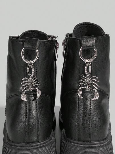 2pcs Gothic Style Scorpion Shoe/Boot Decorative Charms, Punk Animal Boot Decor Clips, Suitable For Adding Mysterious Atmosphere To Shoes For Halloween