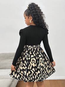 SHEIN Tween-Mädchen Schwarzes Strickoberteil mit Puffärmeln, Patchworkkleid mit Leopardenmuster - Schwarz - Übersicht 2