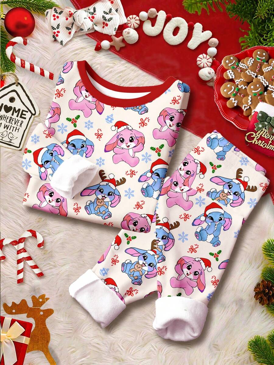 SHEIN Fröhliche Weihnachten! Cremeweiß und Weihnachtsrot Kontrast, Weihnachtsserie süßer Stich, Rentier, Stich Weihnachtsmann Mütze, Schleife Zuckerstange, Schneeflocken Muster, Kleine Mädchen Lässig einfach warm und weich Langarm Pyjama Set geeignet für Herbst/Winter Zuhause Passform, für Weihnachten, Neujahr, Alltagstragen, Kleine Mädchen Pyjamas Set, Weihnachtspyjamas, Kuschelige Passform Einzelpyjamas, Langarm Kuschelige Passform 2 Stücke Pyjamas