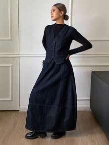 DAZY Women's V-Neck Sleeveless Cardigan And Long Cocoon Denim Skirt Casual Vacation Outfit - Dark Wash - View 5