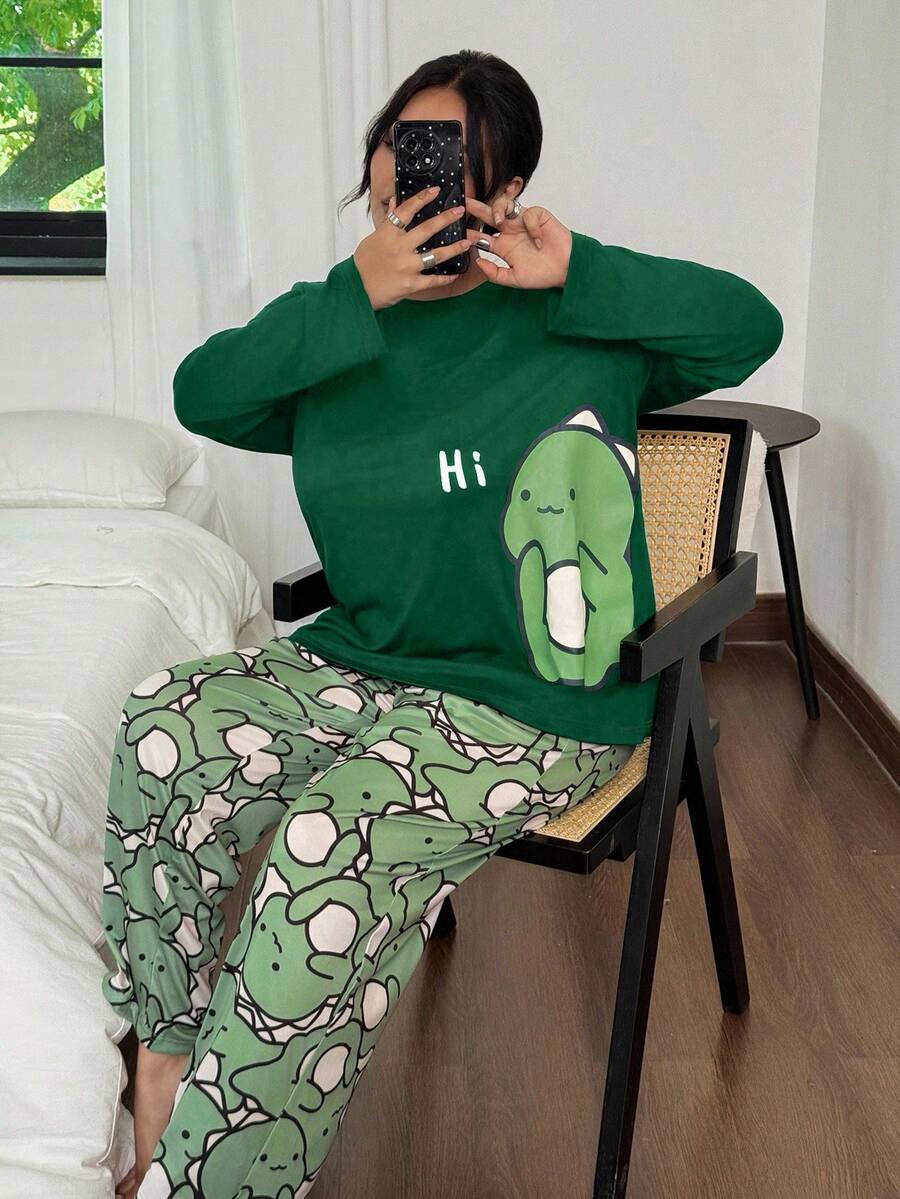 SHEIN 大码可爱恐龙印花长袖上衣和裤子睡衣套装,绿色睡衣套装,秋冬服装 - 墨綠色 - 查看 1