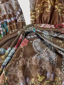 SHEIN MOD Vestido com Padrão Estilo Vintage de Tribunal Verde com Gravata Borboleta, Ajuste Slim Assimétrico - Vestido de Fada, Vestido Formal, Vestido de Verão, Fantasia de Carnaval, Vintage Anos 70, Y2K, Encontro, Festa, Tribunal, Festivo, Aniversário, Baile de Formatura, Boho, Grunge Punk - Multicolorido - Visão 4