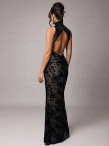 Silquee 黑色植绒花卉透视露背连衣裙，优雅性感，适合秋冬季、情人节、圣诞节、约会、派对、婚礼、正式场合 - 黑色 - 查看 2