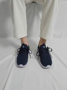 Tenis para hombre tejido elástico transpirable punta redonda con agujeta suela gruesa estilo deportivo gimnasia y casual running - Azul Marino - Ver 3