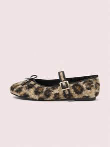 CUCCOO DOLLMOD Women's Leopard Print Buckle Design Casual Flat Loafers - Apricot - View 7
