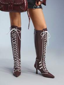 CUCCOO GRLICON 女式尖头系带黑白撞色及膝靴，适合圣诞节、新年晚会、约会之夜、万圣节、赛车风格 - 酒紅色 - 查看 3