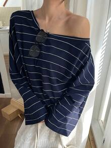 DAZY 女式条纹不对称肩部宽松休闲街头风格T恤 - 藏蓝色 - 查看 4