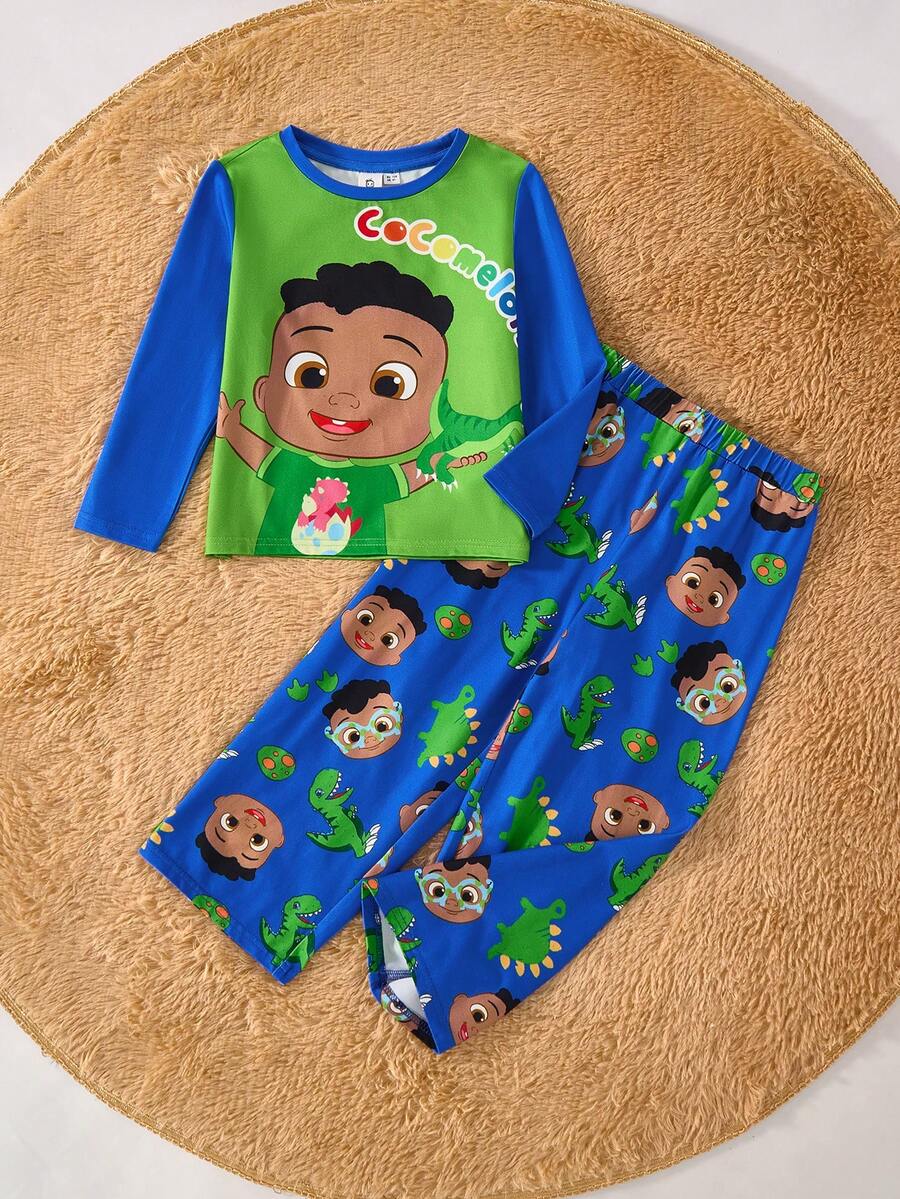 CoComelon X SHEIN 2 件套小男孩可爱卡通人物图案圆领长袖 T 恤和恐龙，宽松针织裤休闲睡衣睡衣套装 - 綠色 - 查看 1