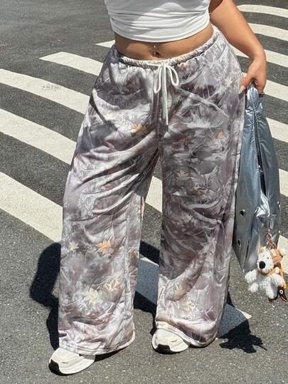 Muchica Plus Size Women Maple Leaves Print Drawstring Waist Loose Sweatpants,Fall Clothes For Women