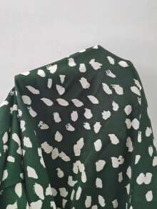 SHEIN Clasi 滿版印花蝙蝠袖連衣裙