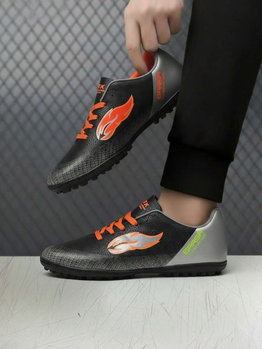 Men Tennis & Racquet Sport Shoes - Black - View 1