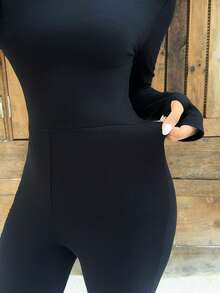 FavEase 黑色不对称肩部褶皱领合身腰部长袖复古喇叭连体裤，复古、简约、百搭、超有弹性且柔软，适合休闲、运动、瑜伽、日常穿着 - 黑色 - 查看 7