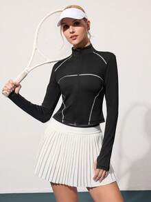 CourtClass Slim Fit Cropped Tennis Top With Contrast Stitching