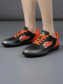 Men Tennis & Racquet Sport Shoes - Black - View 2