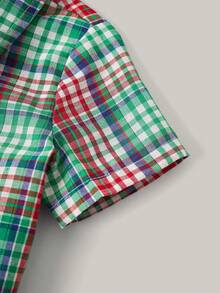 Conjunto de Terno Gentleman Joliand 2 Peças de Camisa de Colarinho Tecido de Mangas Curtas Decorada com Laço Branco e Xadrez Verde e Shorts Brancos para Bebê Menino, Adequado para Uso Casual Diário, Passeios, Festas, Reuniões, Verão e Outono - Multicolorido - Visão 4