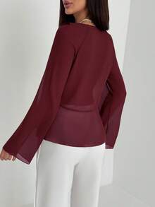 Aloruh Nouvelle blouse ajustée à manches longues, col en V profond, avec décoration de volants, style bohème décontracté pour le travail et le quotidien. Top rouge, Noël, hauts rouges pour femmes - Rouge foncé - Voir 2