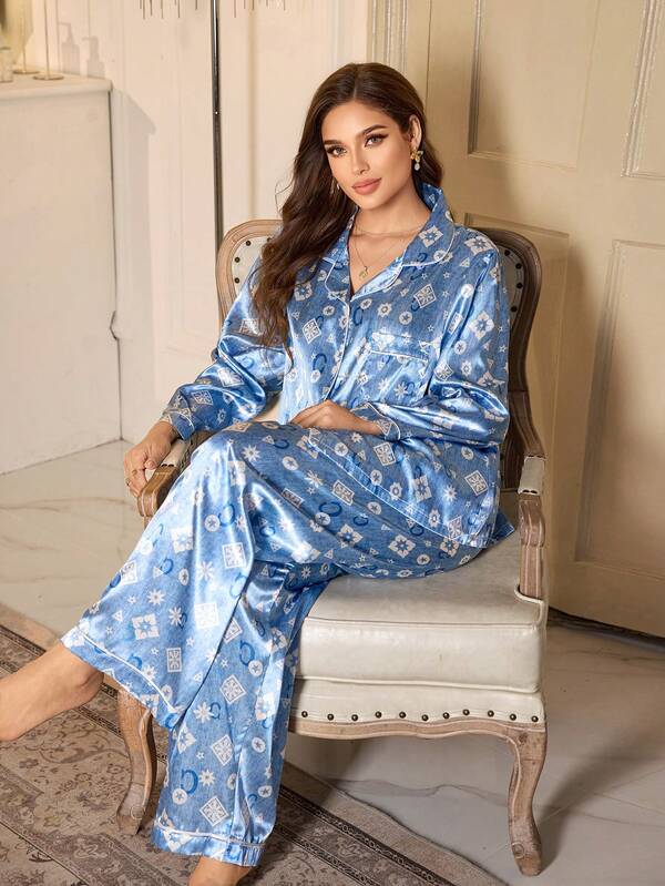 LuxeNights Conjunto de pijama de seda sintética con cuello para mujer de talla grande con estampado