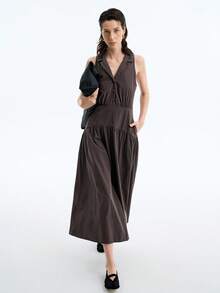 Aalyst 女士优雅时尚通勤休闲舒适迷人复古简约高端度假无袖翻领收腰 A 字纯色连衣裙