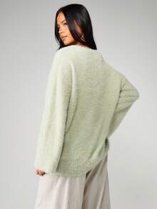 MISSGUIDED Oversized V Neck Fuzzy Knit Sweater For Winter Fall Cozy Casual Pullover Jumper - Mint Green - View 2