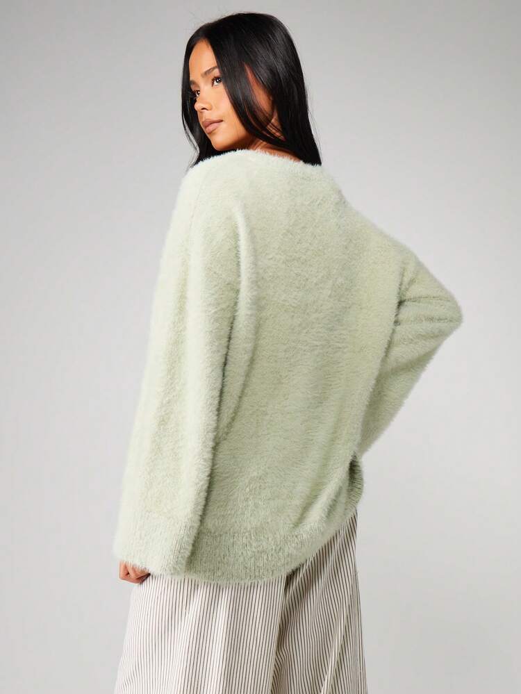 MISSGUIDED Oversized V Neck Fuzzy Knit Sweater For Winter Fall Cozy Casual Pullover Jumper