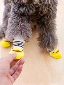 PETSIN 1 双带防滑垫的宠物袜子；宠物脚套；防滑、防刮、防脏宠物袜子宠物用品。