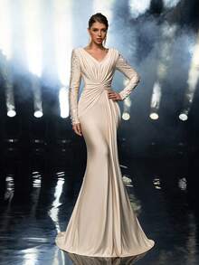 Glamrae 优雅高弹针织船领宽肩垫奢华水钻手工串珠长袖腰部扭纹鱼尾侧垂正式连衣裙适合约会、度假、单身派对、婚礼和所有正式场合 - 杏色 - 查看 3