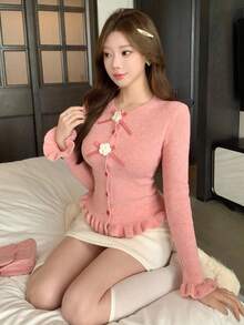 DAZY Áo len nữ thời trang thu đông màu hồng viền bèo nhún, nút cài hình trái tim, dáng ôm, nơ kẻ caro thanh lịch & áo khoác cardigan dệt kim hoa 3D - Hồng - Xem 7