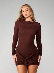 MISSGUIDED Vestido mini ajustado con manga larga y detalle de nudo delantero para salir de fiesta, noche de club o eventos - Café - Ver 3