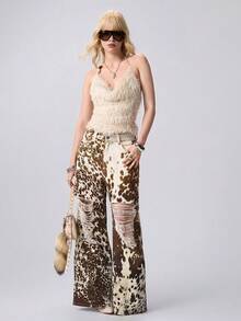 ROMWE EDITION Quần jean ống rộng dáng rộng in họa tiết bò Y2K cổ điển dành cho nữ - Cà phê nâu - Xem 8