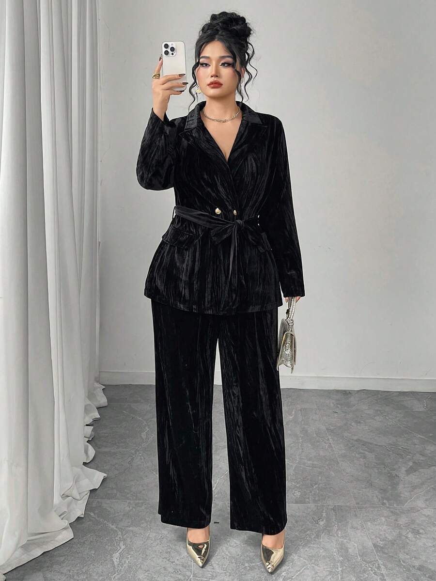 Graceveil 大码纯色天鹅绒长袖西装套装，优雅通勤