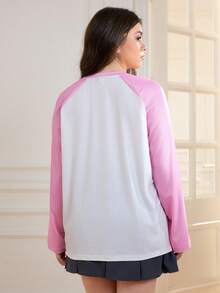 HELLO KITTY AND FRIENDS | SHEIN Plus Size Cartoon Pattern Color Block Round Neck Raglan Long Sleeve T-Shirt Cartoon Shirts Women Pink And White Top