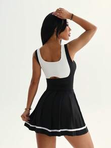 Dewbera Damen Farbblock ärmelloses Sport Kleid mit abnehmbarem gepolstertem BH, plissiertem Rock und kontrastierendem Shorts Futter, geeignet für täglichen Lässig-Stil, Laufen, Yoga, Fitness, Tennis, Golf und andere Sportarten