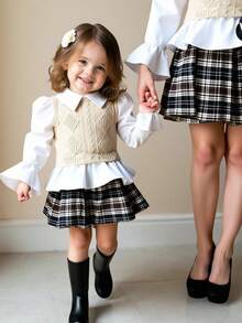 SHEIN 2-Piece Cute Baby Girl Casual And Simple Two Pieces Textured Sweatshirt With Splicing Woven Material Lapel Sweatshirt And Plaid Pleated Skirt Set. Suitable For Birthday Parties, Evening Parties, Performances, Weddings, Baptisms, And Opening Ceremonies. Suitable For Daily Use And Travel. Suitable For Autumn And Winter Estilos Acogedores De Otoño&Invierno Skirt Homecoming Dresses Gemütliche Herbst- & Winterstile