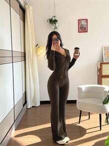 SHEIN PETITE 2 件套女式休闲连帽运动衫，带口袋和罗纹喇叭裤，百搭秋冬装 - 巧克力棕 - 查看 4