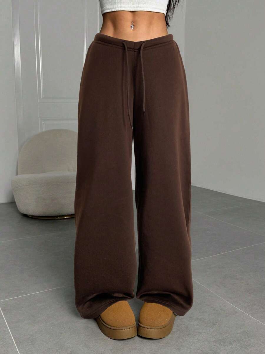 SHEIN EZwear 女士休闲宽松阔腿棕色运动裤，适合毕业典礼、返校、女教师、秋冬季穿着。 - 棕色 - 查看 1