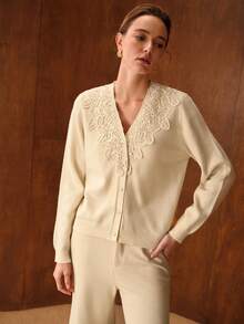 MOTF PREMIUM SOLID GUIPURE LACE PANEL FAUX PEARLS PLACKET CARDIGAN - Apricot - View 5