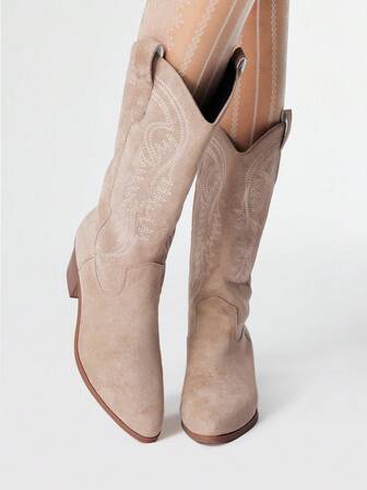 Goth Botas vaqueras para mujer, nuevas llegadas de primavera/otoño, en color claro con bordados, puntera en punta y tacón grueso, estilo western