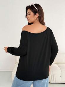Shapeblank Plus Size Women's Apple-Shaped Body Autumn And Winter Casual Comfortable Loose Long Sleeve Off-Shoulder Black Tee, Fall/Winter Women T Shirts, Costume, Winter Outfits, Black Shirt, Long Sleeve Shirt For Fall/Winter, Airport Outfits, Asymmetrical Top, Winter Clothes For Women - Black - View 3