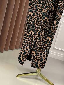 Rometta Elegantes hochwertiges Gothic Prep Stil Abendkleid für Damen in Große Größen, Maxikleid mit V-Ausschnitt, taillierter Passform und Bindung Einfarbig für den Herbst