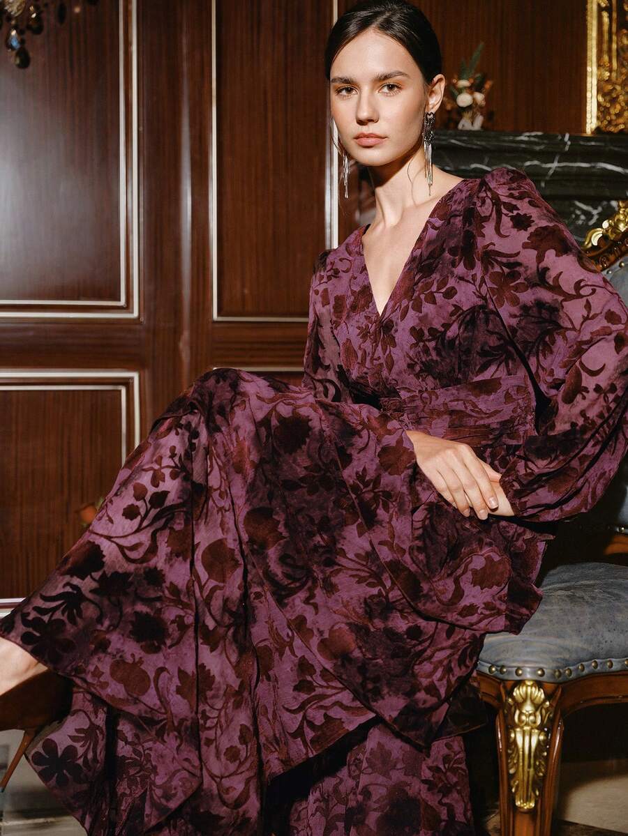 Anewsta Women's Velvet Burnout Vintage Elegant Long Dress, Suitable For Winter, Fall, Christmas, New Year, Spring, Party, Wedding, Elegant, Chic, Stylish, Christmas, Business Casual - Burgundy - View 1