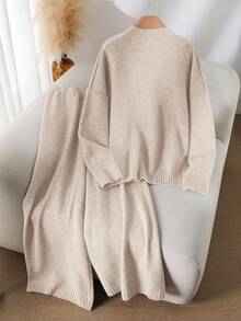 CosyJoli Plus Size Solid Color Minimalist Everyday Round Neck Long Sleeve Sweater & Pants Set/Winter