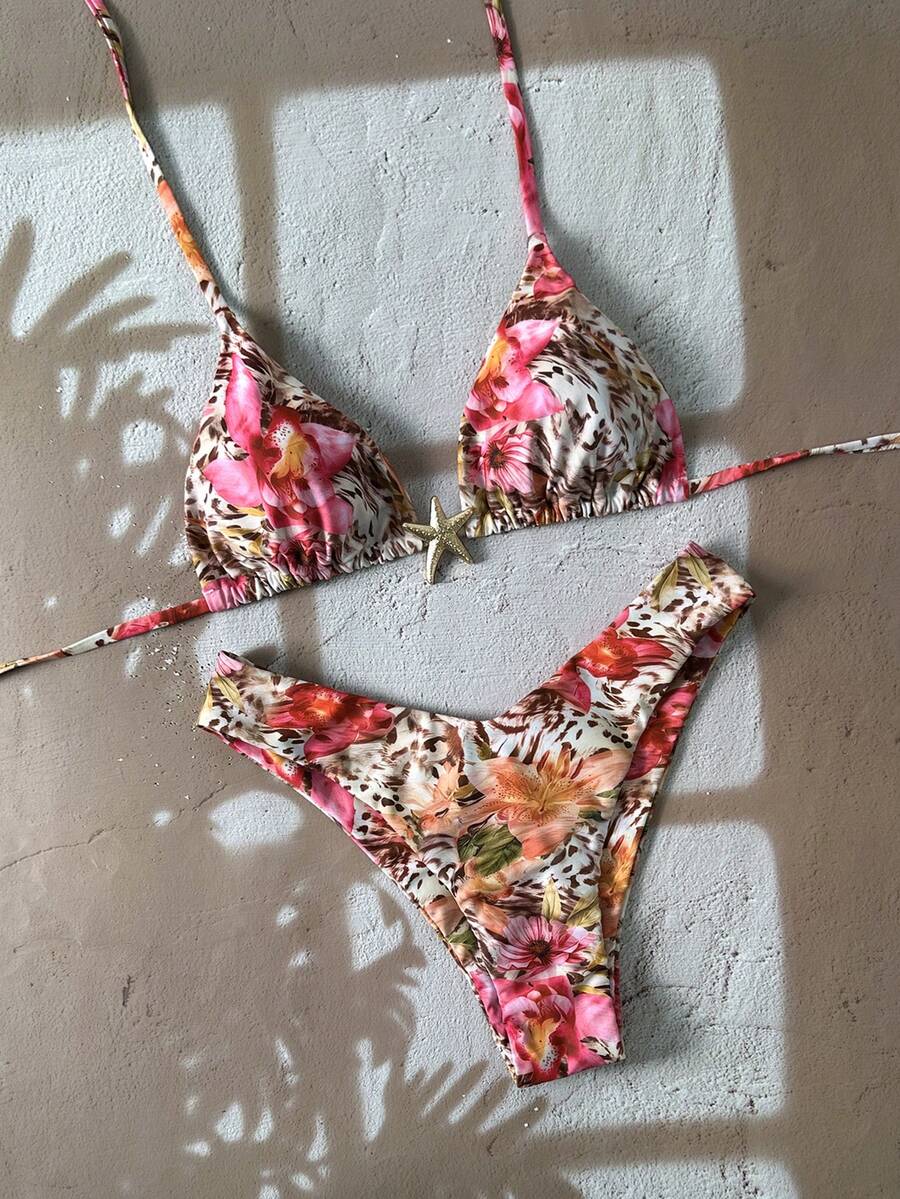 Swim Vcay 女士随机印花露背金属装饰高腰比基尼套装,春夏 - 彩色 - 查看 1